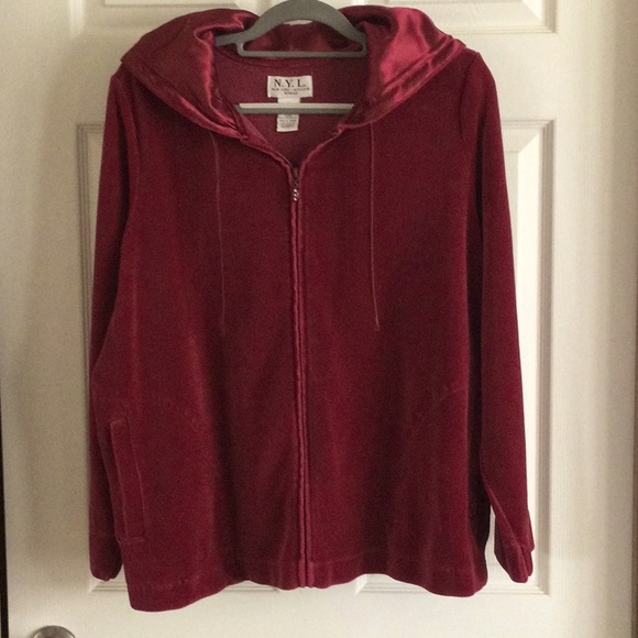 N.Y.L Velour Zippered Jacket Size 1X - Picture 1 of 8